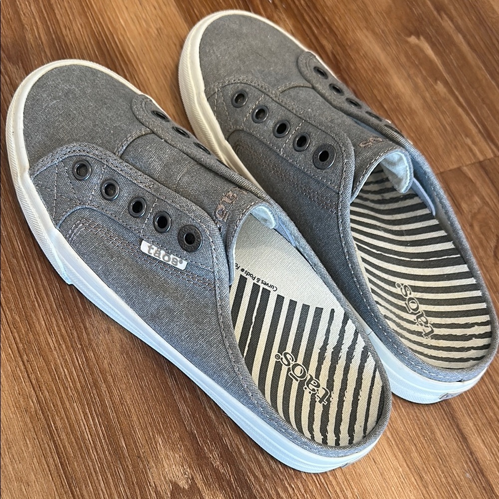 Taos EZ SOLE Sneakers (worn once)